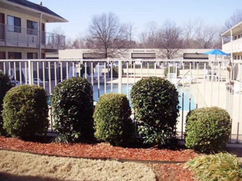 Rodeway Inn Memphis Exterior photo